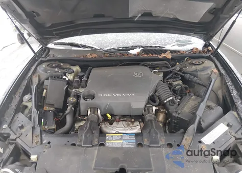 2005 Buick Lacrosse Cxs z USA, uszkodzony, nr VIN 2G4WE567351289489